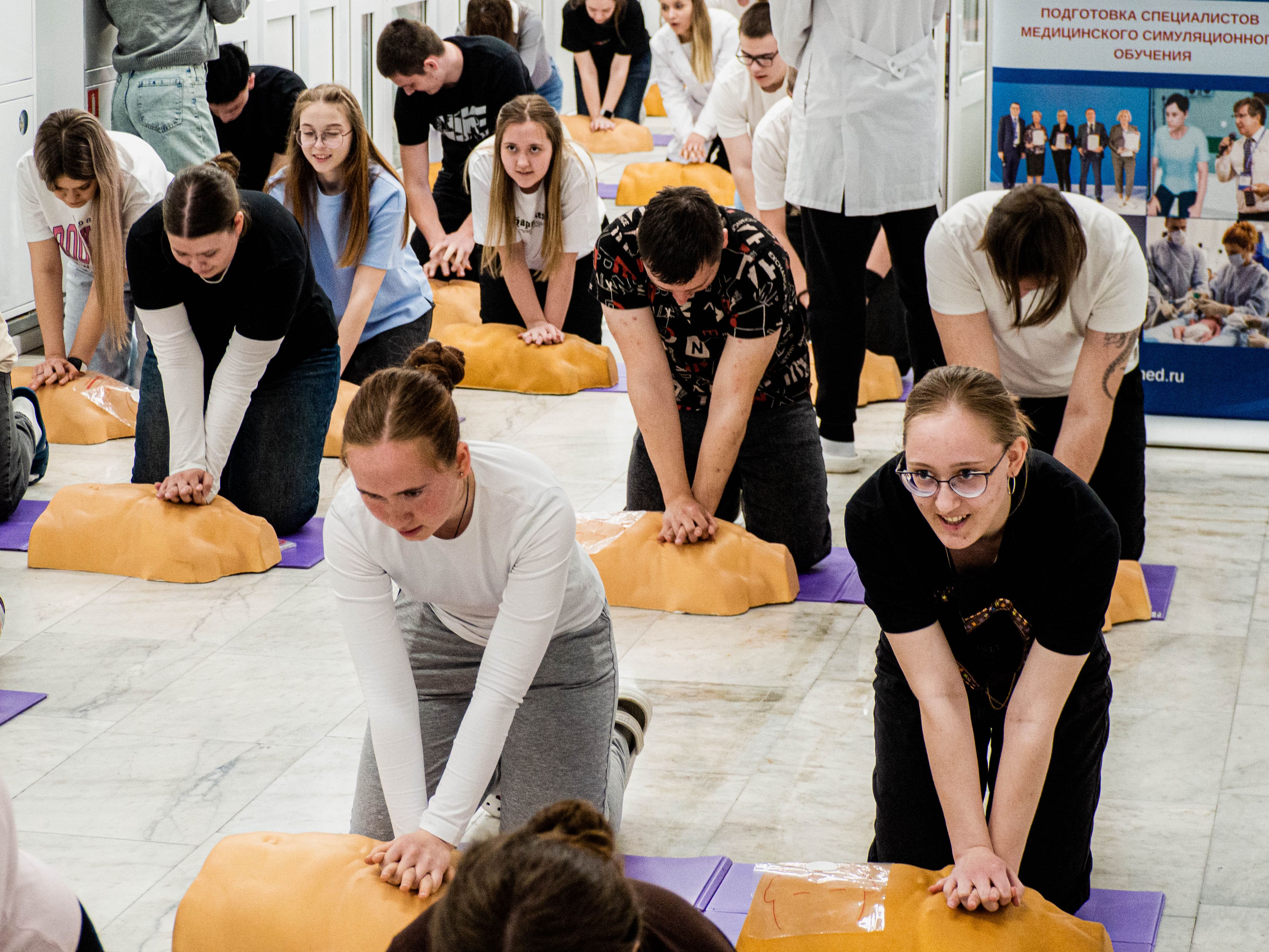 В Ульяновске прошел флешмоб «Запусти сердце. Дети спасают жизни»