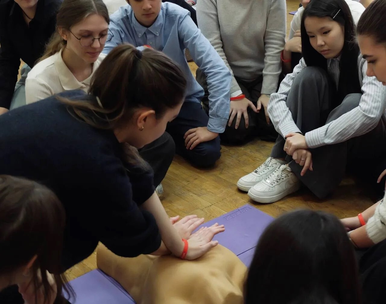  Акция «Запусти сердце. Дети спасают жизни» прошла  в Московской школе № 199 